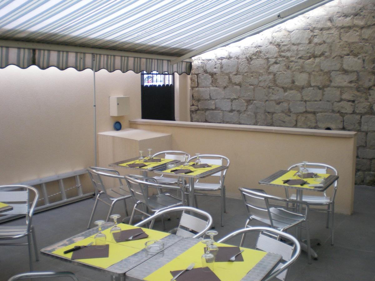 Hotel Dg Mery-sur-Oise Екстер'єр фото