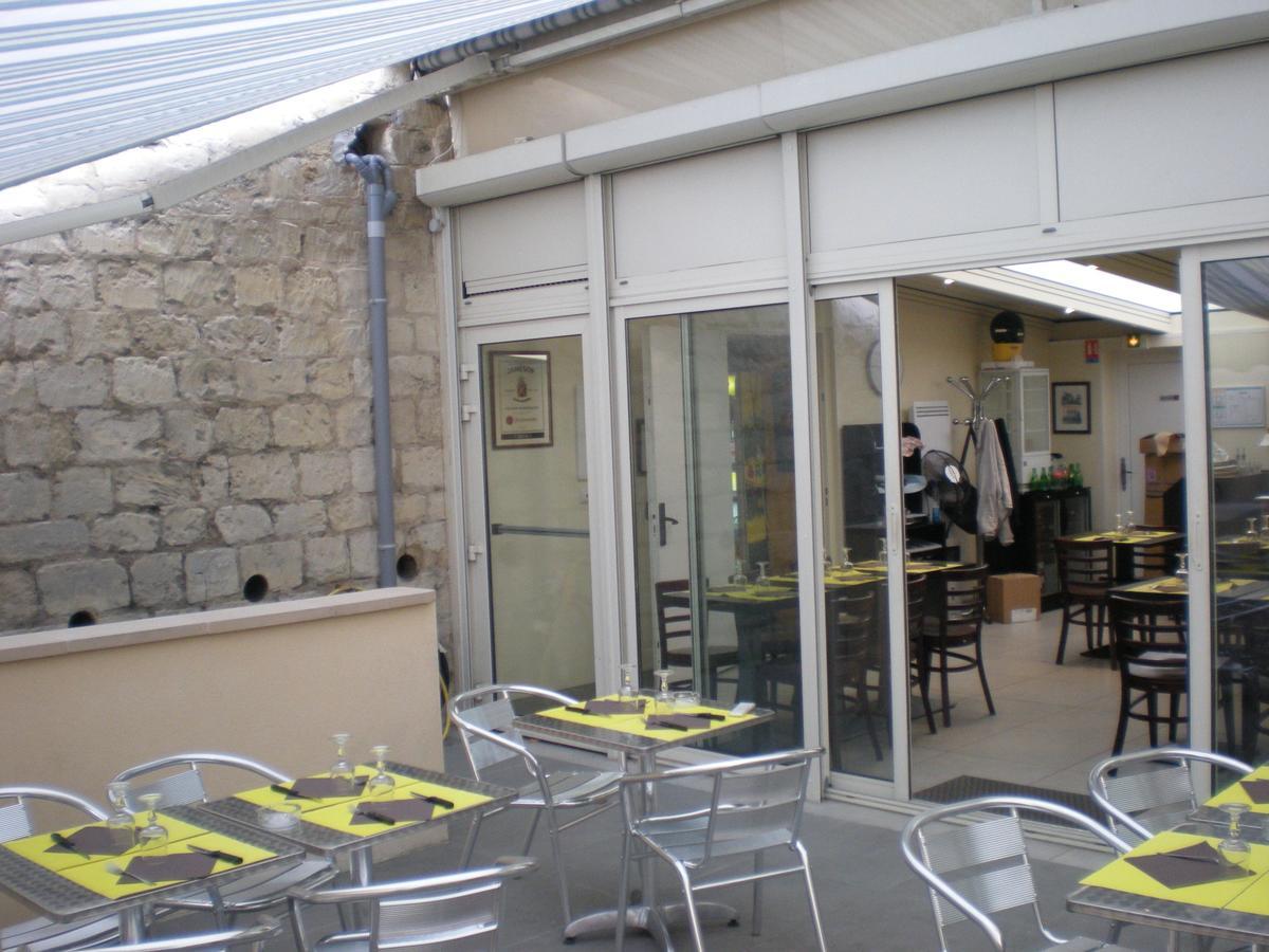 Hotel Dg Mery-sur-Oise Екстер'єр фото