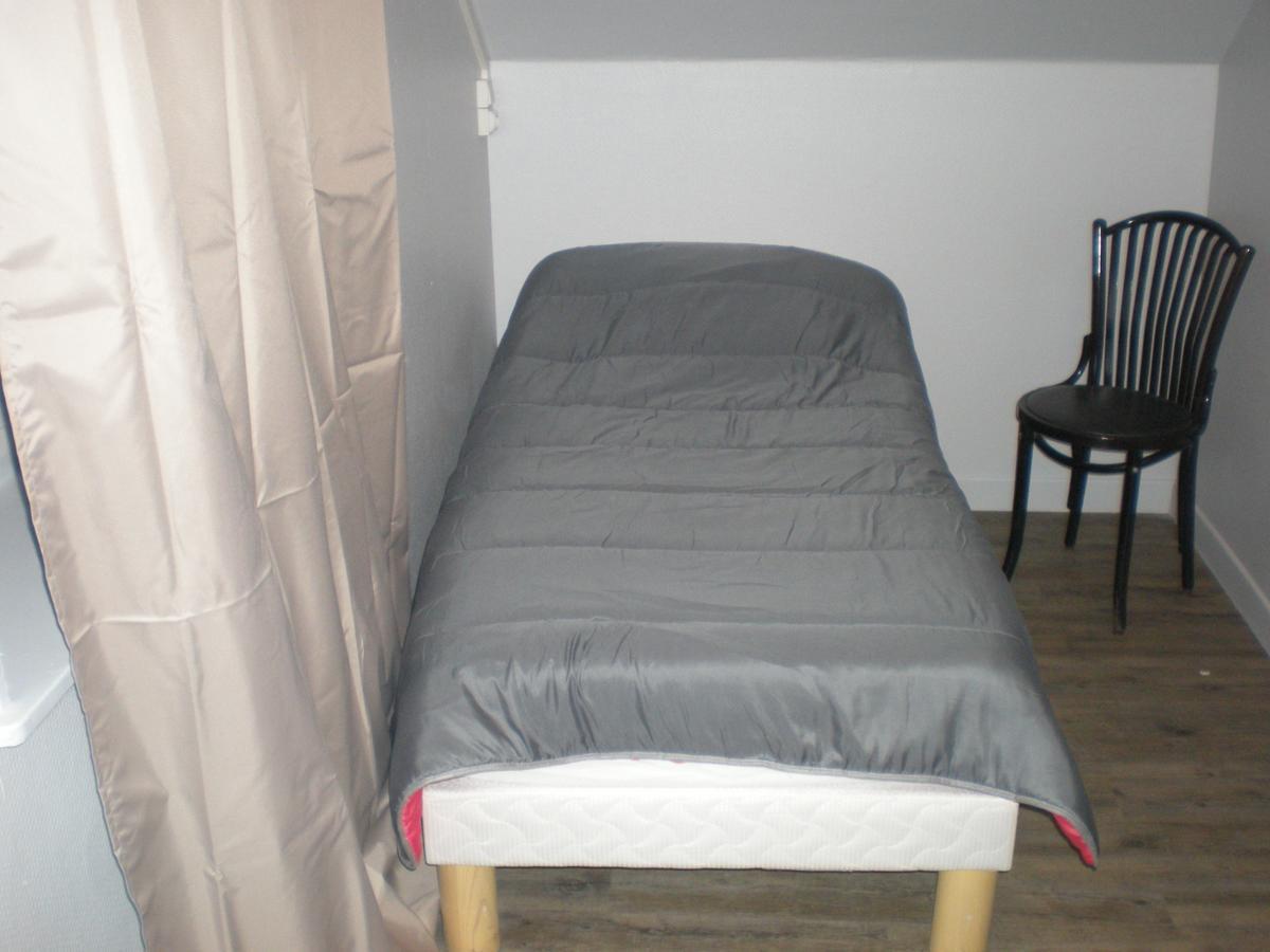 Hotel Dg Mery-sur-Oise Екстер'єр фото